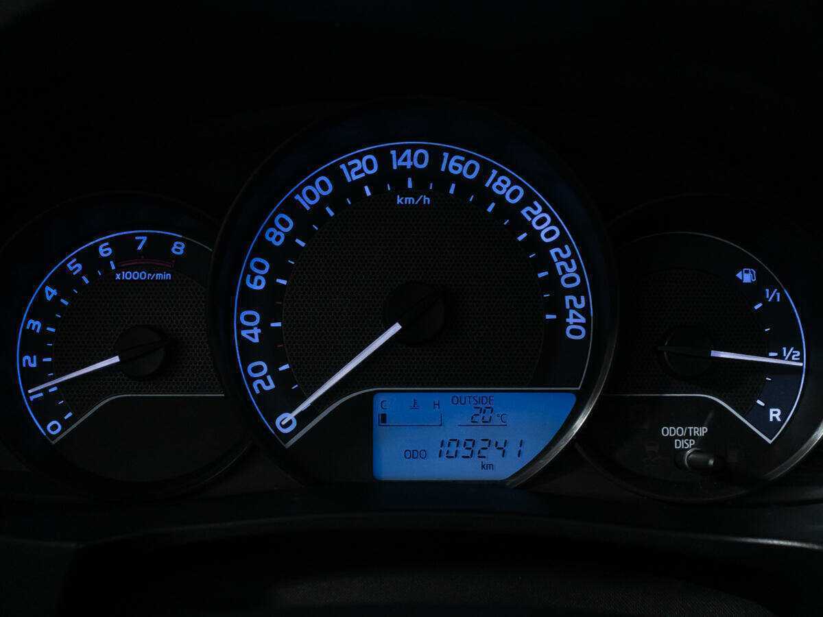 Toyota Corolla, 2015 Фото №12