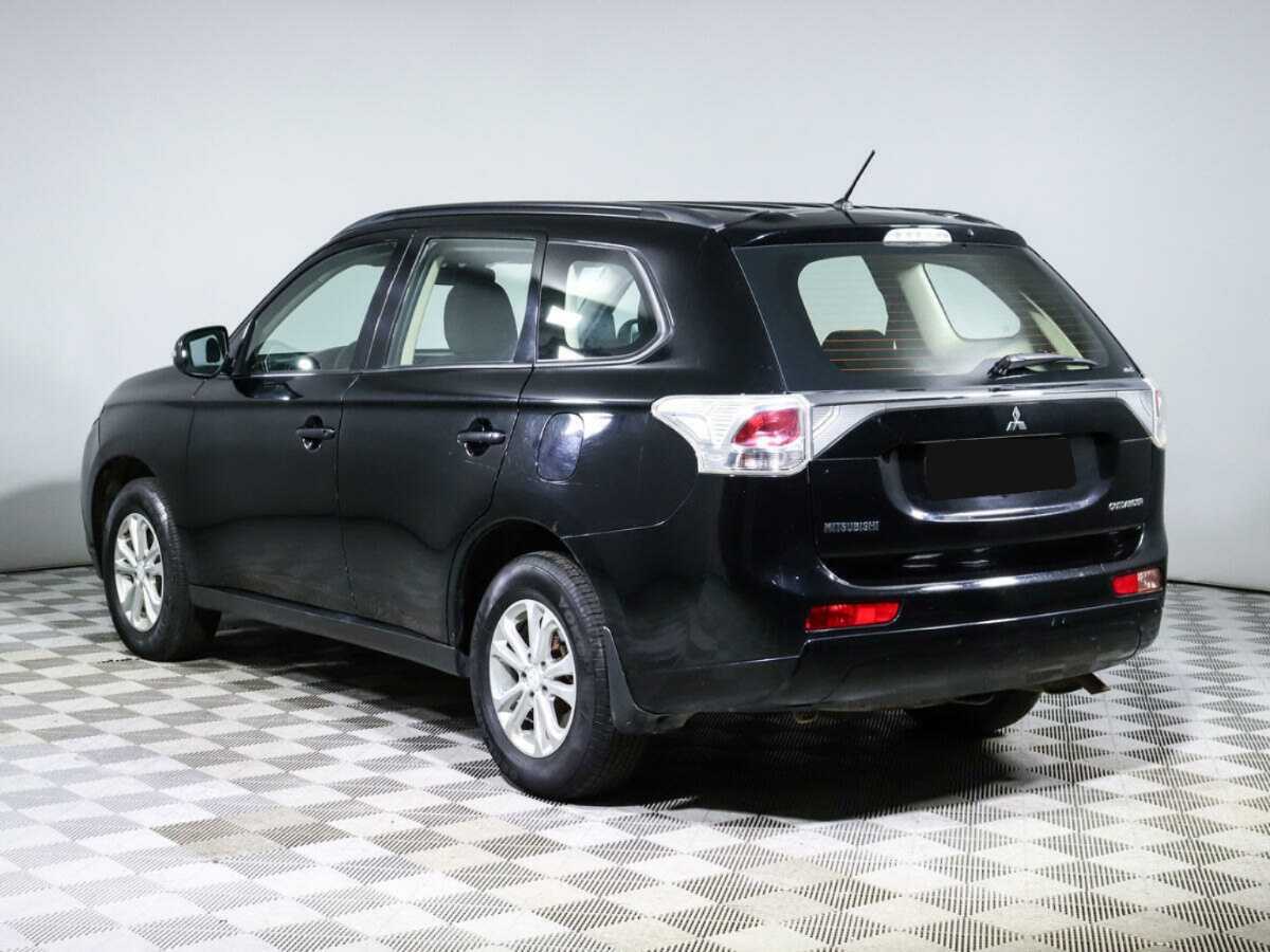 Mitsubishi Outlander, 2013 - 117 103 км. | Фото №7