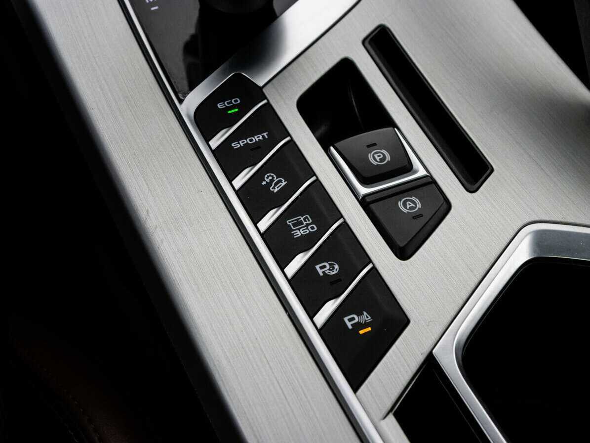 Geely Coolray, 2022 Фото №13