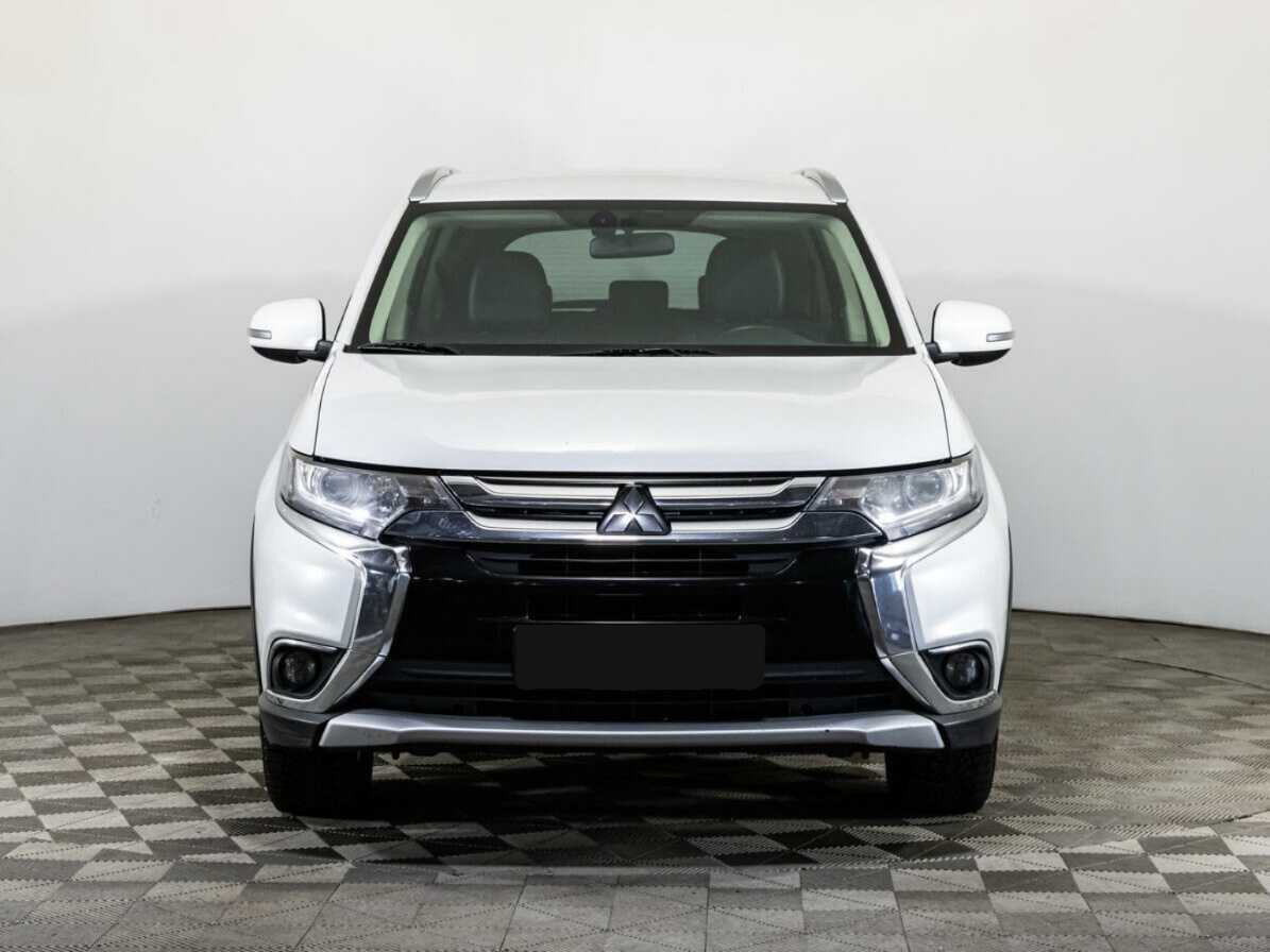 Mitsubishi Outlander, 2018 - 156 573 км. | Фото №2