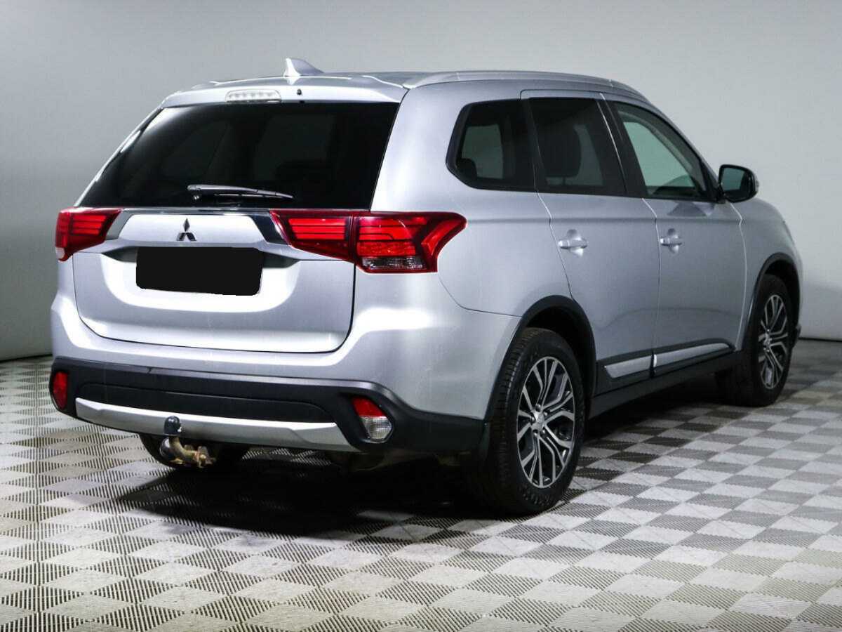 Mitsubishi Outlander, 2017 - 193 623 км. | Фото №4
