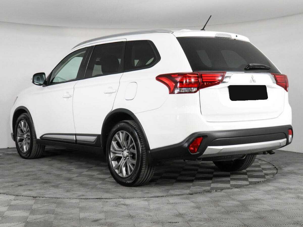Mitsubishi Outlander, 2015 - 144 963 км. | Фото №7