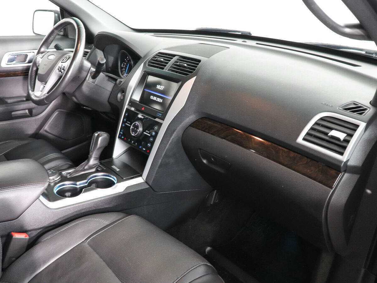 Ford Explorer, 2015 - 107 788 км. | Фото №6
