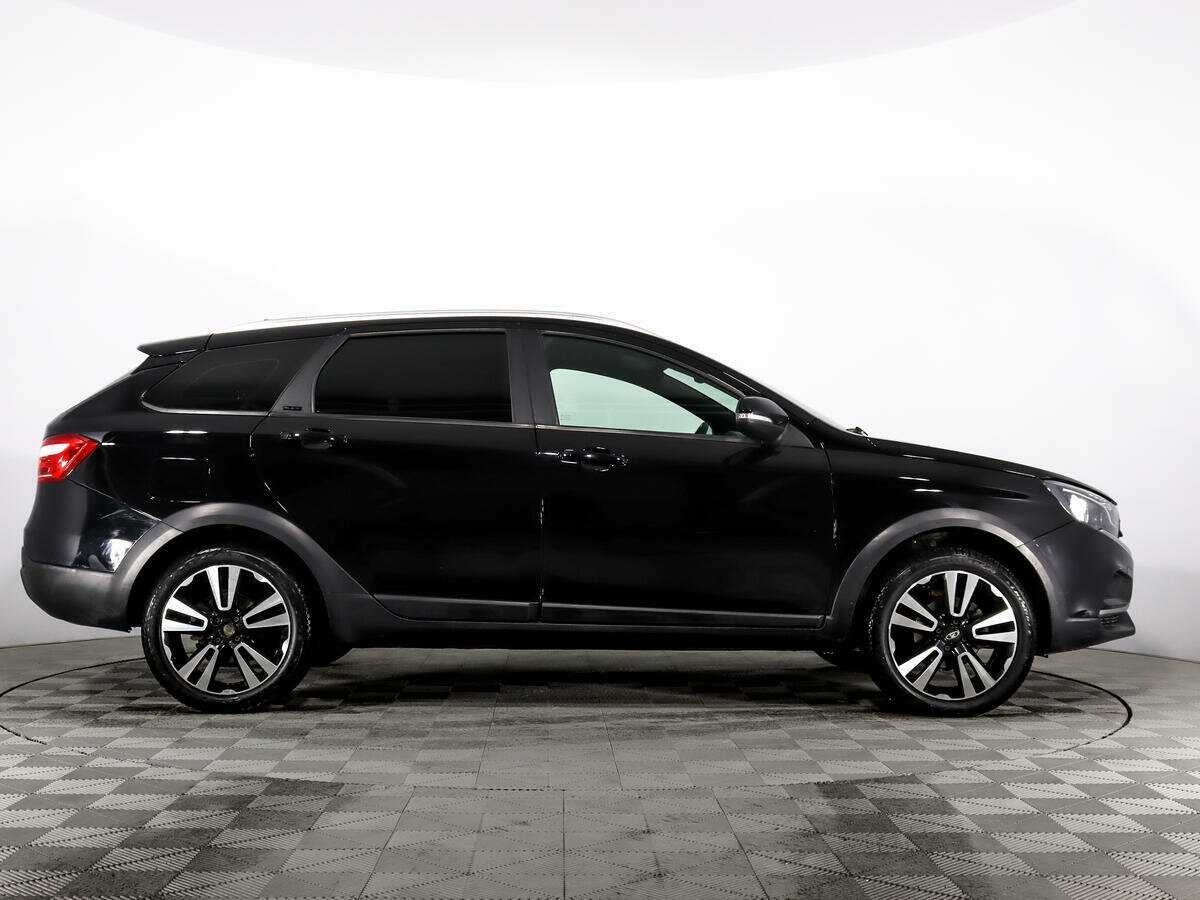 Lada (ВАЗ) Vesta SW Cross, 2021 - 42 551 км. | Фото №4