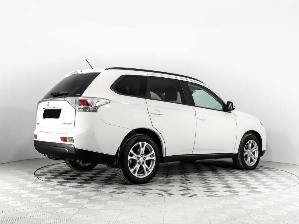 Mitsubishi Outlander, 2014 - 197 894 км. | Фото №5