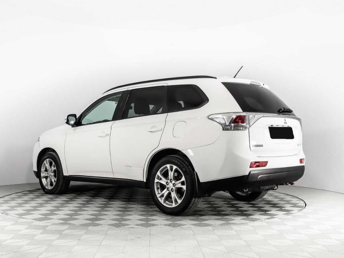 Mitsubishi Outlander, 2014 - 197 894 км. | Фото №7