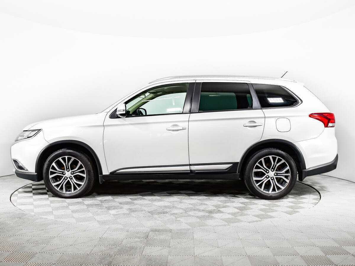 Mitsubishi Outlander, 2015 - 270 387 км. | Фото №8