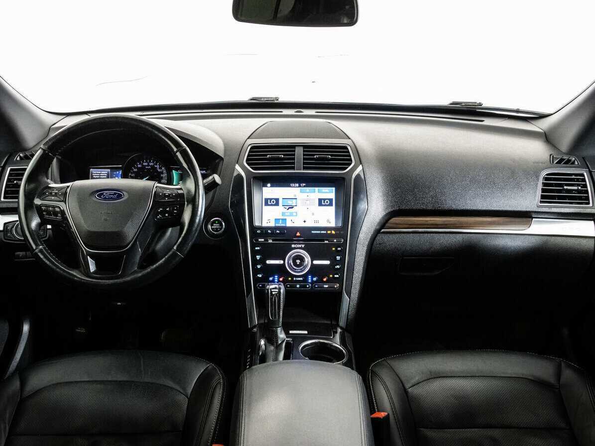 Ford Explorer, 2017 - 126 350 км. | Фото №8