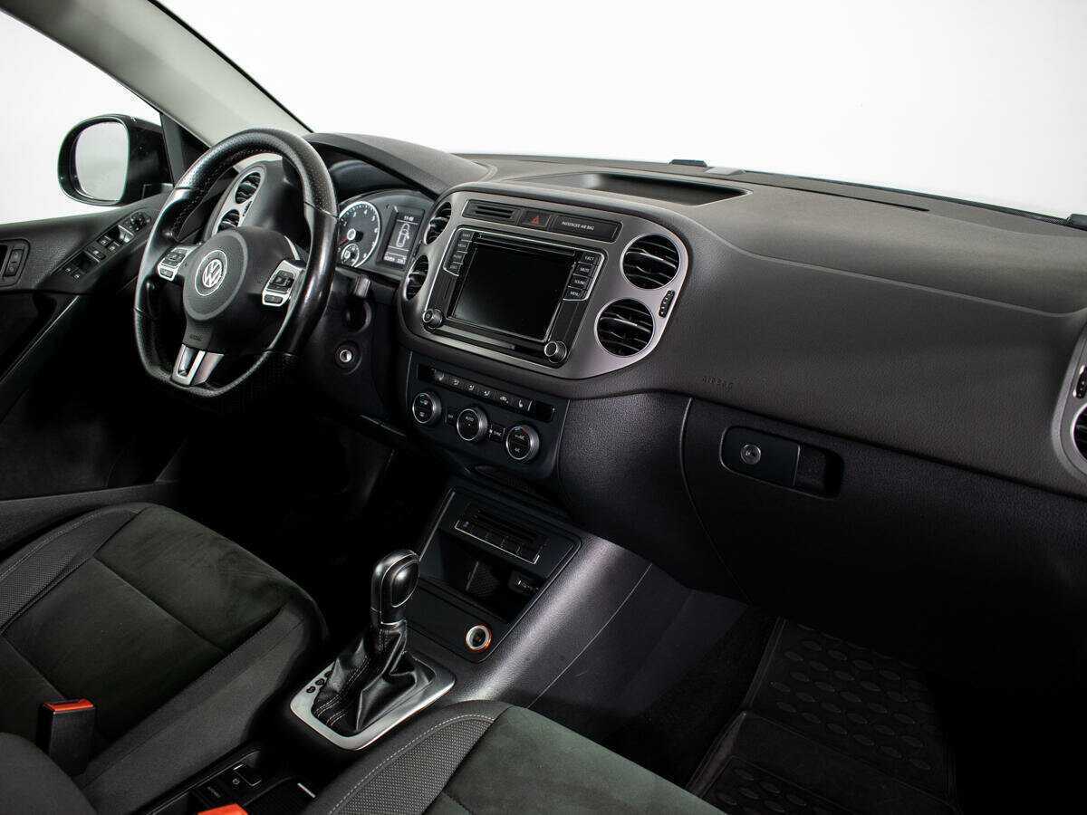 Volkswagen Tiguan, 2016 - 165 957 км. | Фото №7