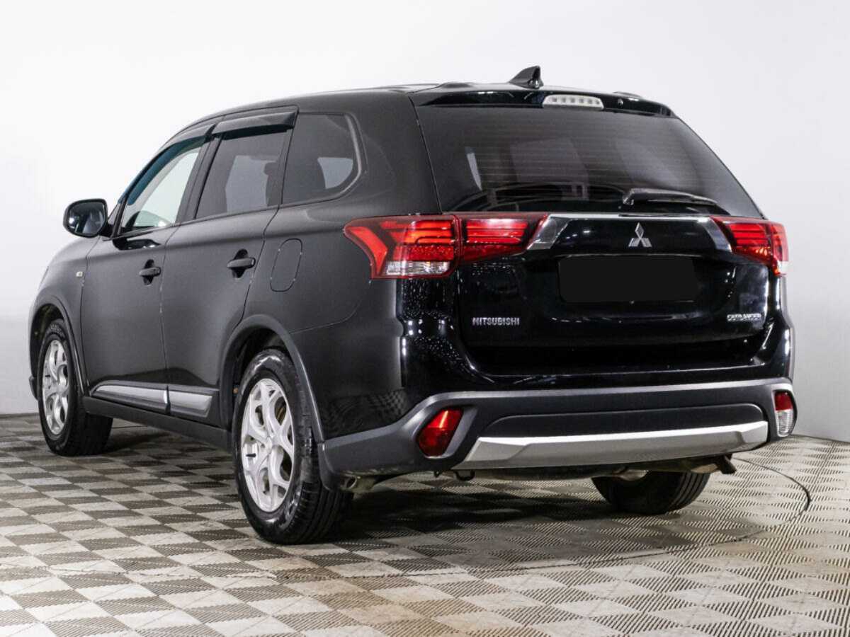 Mitsubishi Outlander, 2017 - 108 590 км. | Фото №6