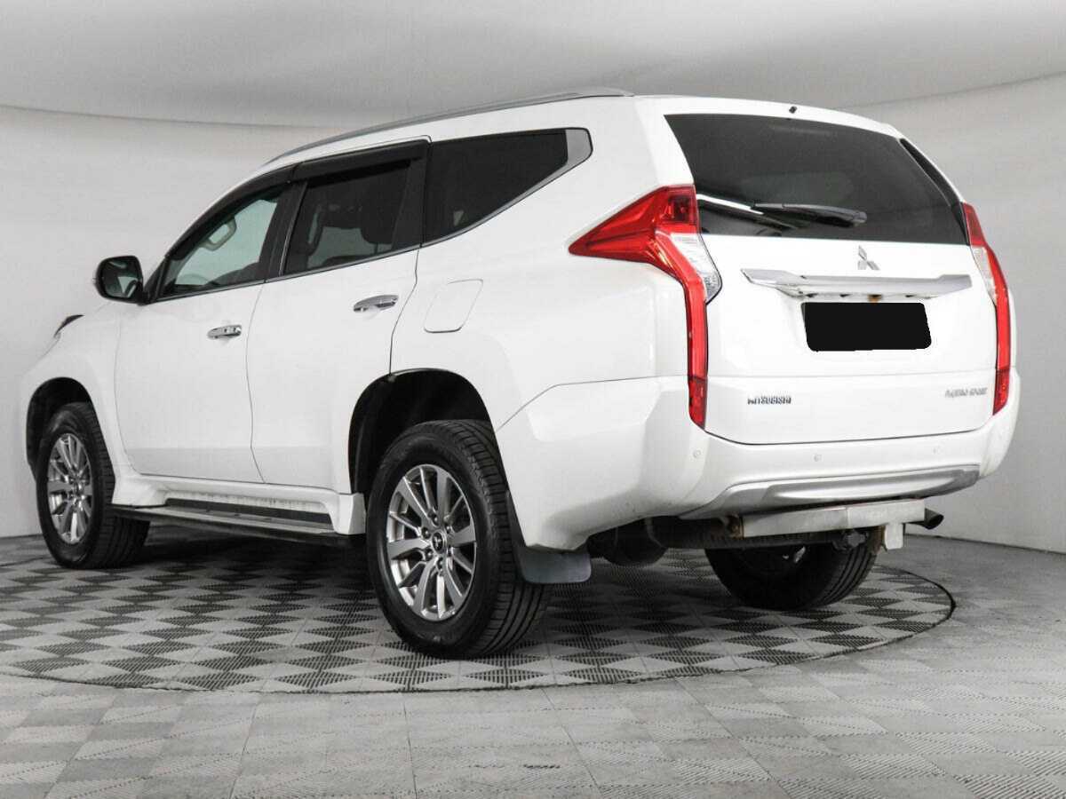 Mitsubishi Pajero Sport, 2018 - 195 673 км. | Фото №7