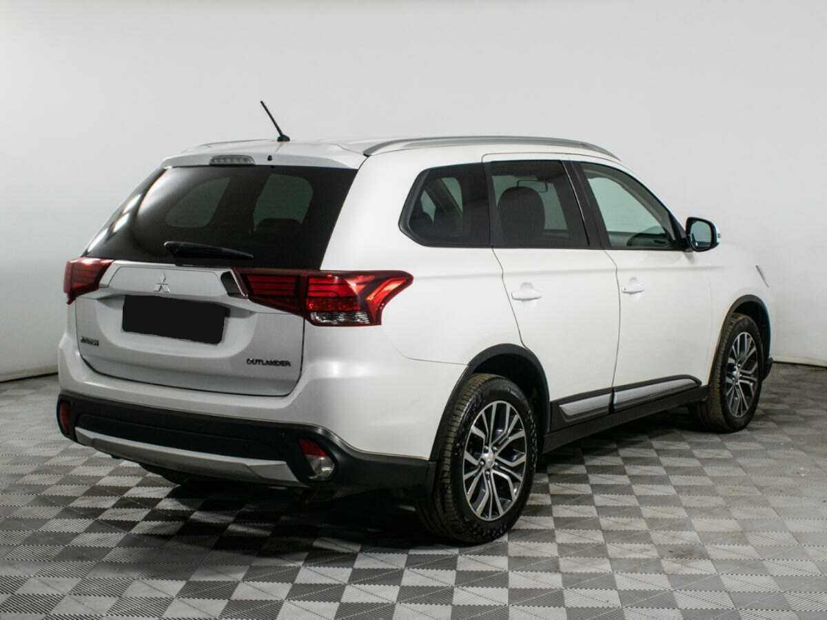 Mitsubishi Outlander, 2016 - 240 000 км. | Фото №4
