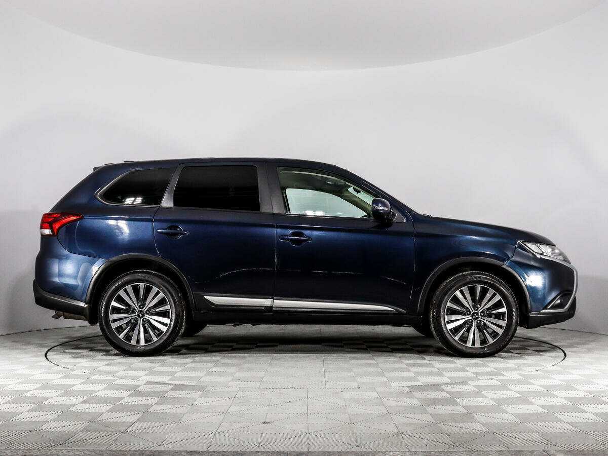 Mitsubishi Outlander, 2018 - 185 539 км. | Фото №4