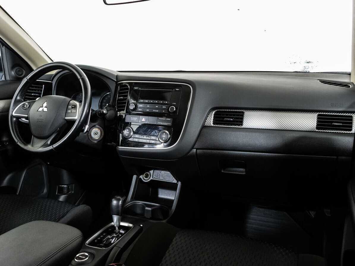 Mitsubishi Outlander, 2014 - 218 180 км. | Фото №7