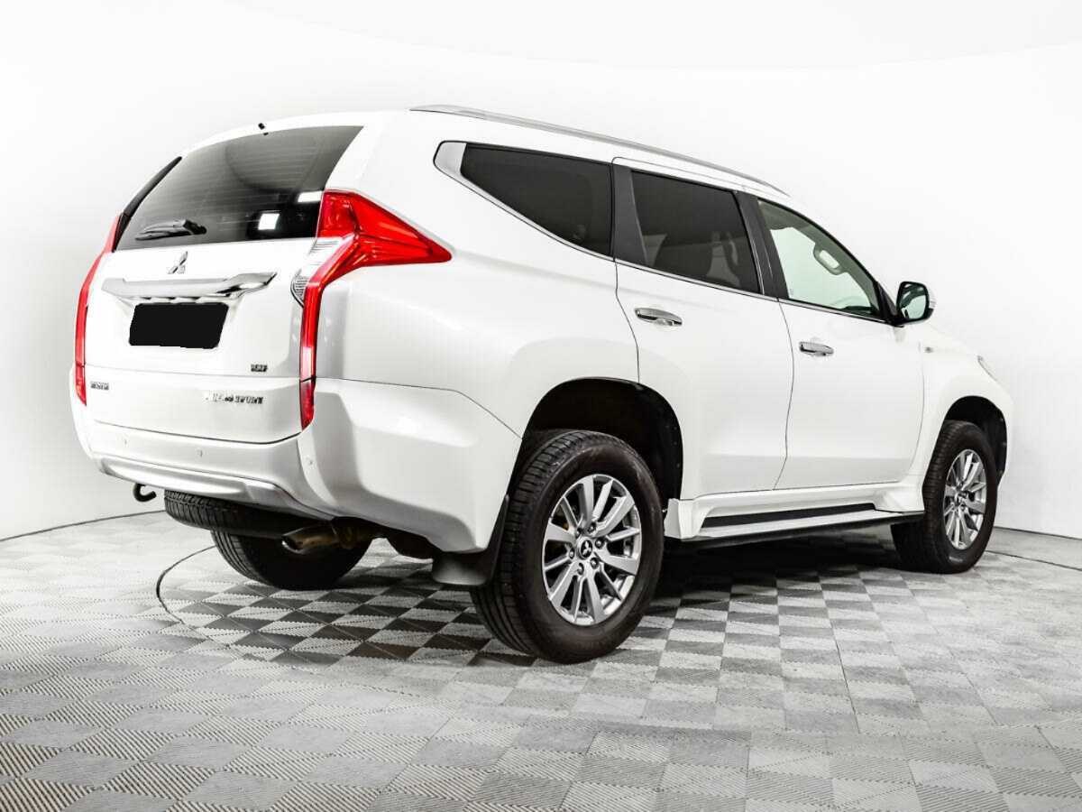 Mitsubishi Pajero Sport, 2017 - 127 467 км. | Фото №5