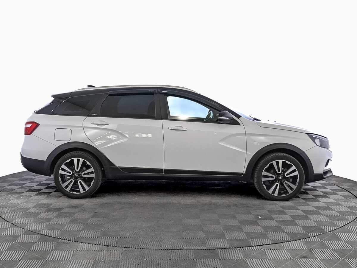 Lada (ВАЗ) Vesta SW Cross, 2021 - 68 000 км. | Фото №4