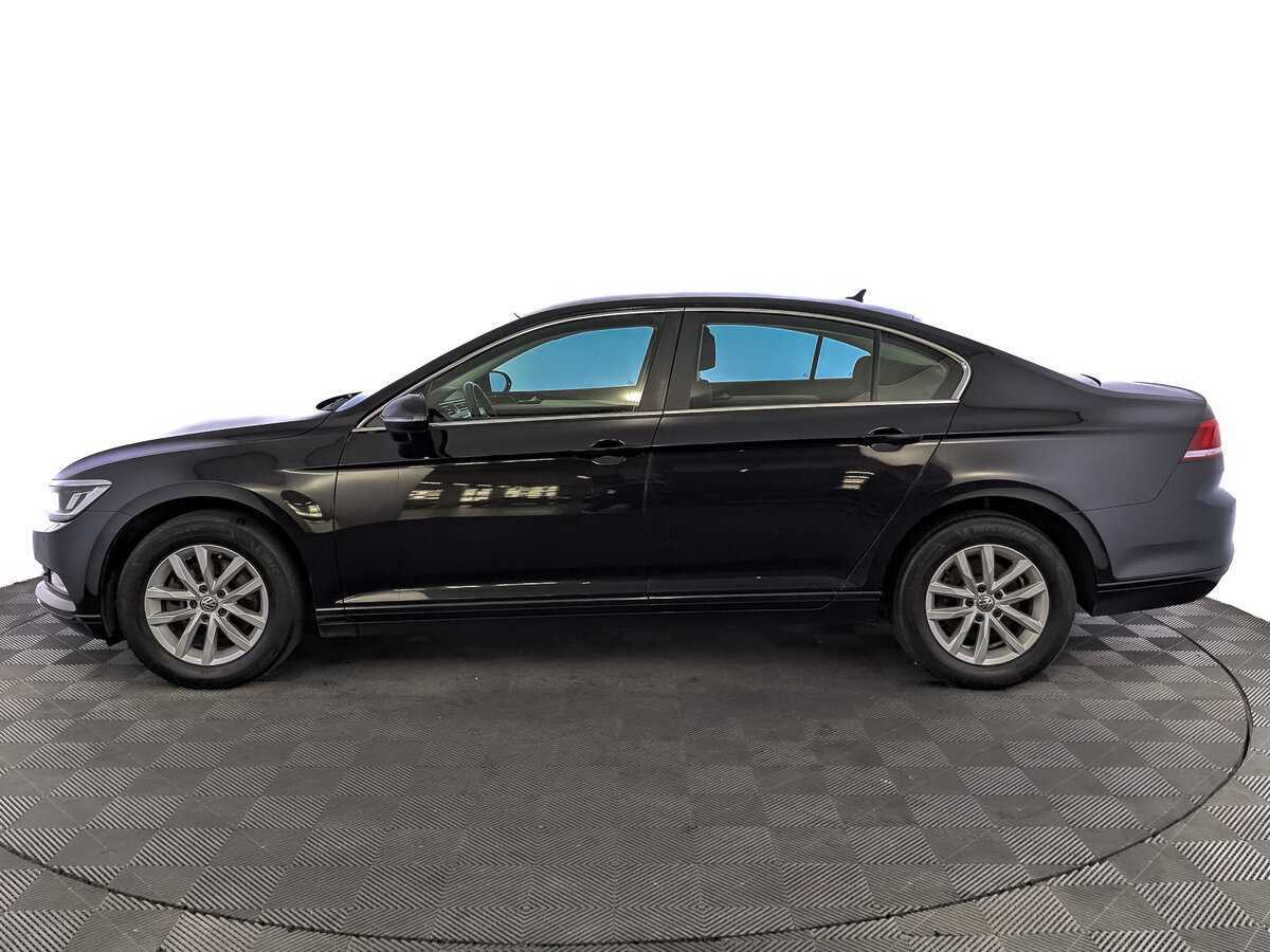Volkswagen Passat, 2018 - 108 936 км. | Фото №8