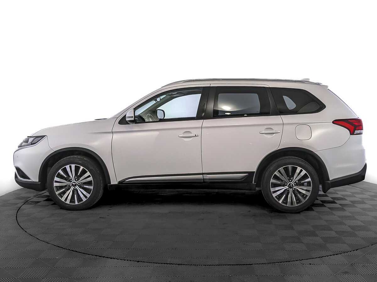 Mitsubishi Outlander, 2019 - 140 000 км. | Фото №8