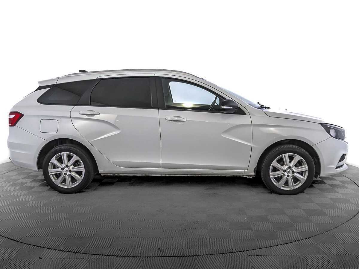 Lada (ВАЗ) Vesta SW, 2021 - 131 746 км. | Фото №4