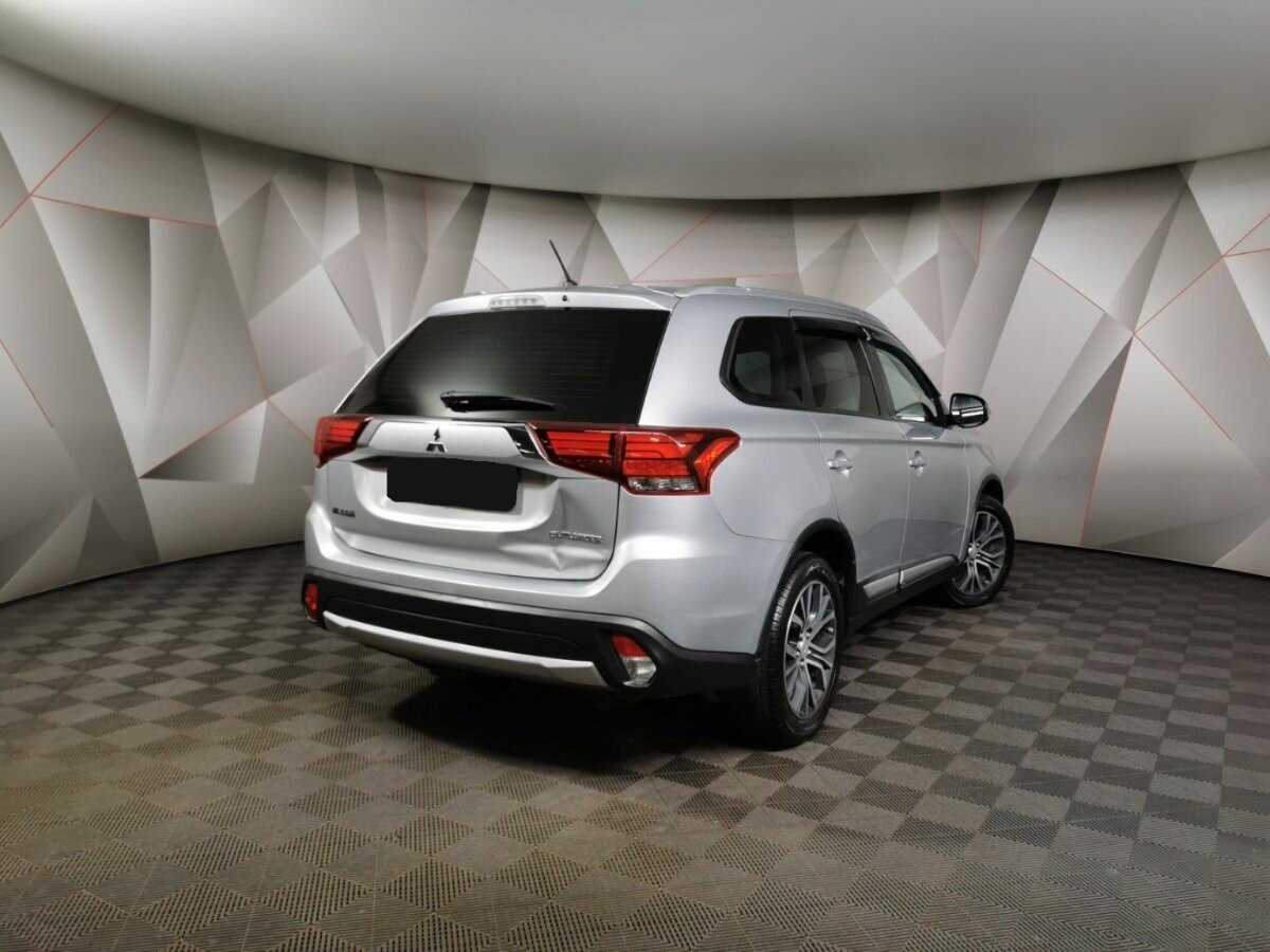 Mitsubishi Outlander, 2016 - 172 740 км. | Фото №2
