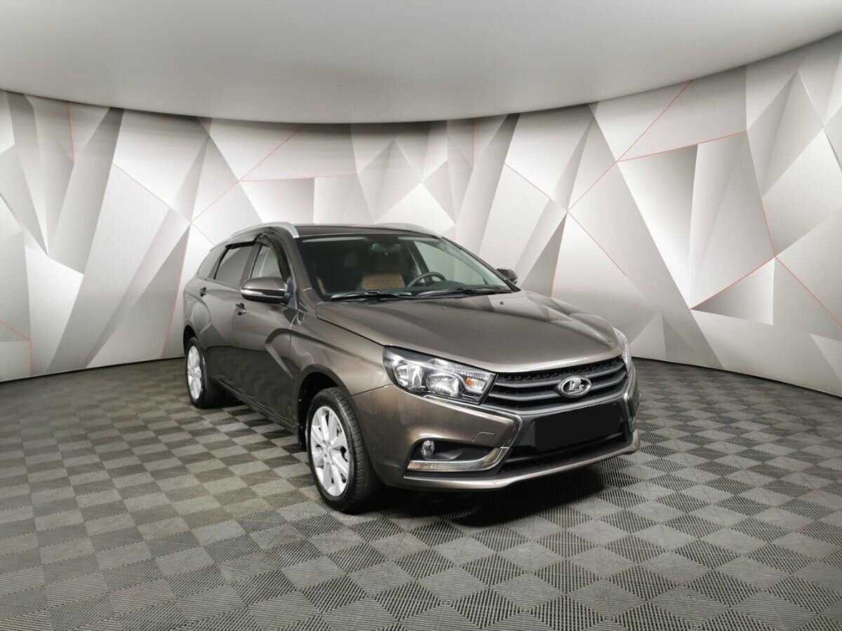 Lada (ВАЗ) Vesta SW, 2022 - 46 021 км. | Фото №3