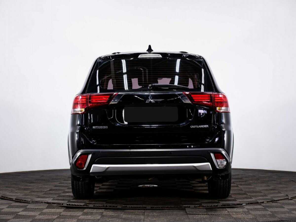 Mitsubishi Outlander, 2018 - 75 000 км. | Фото №5