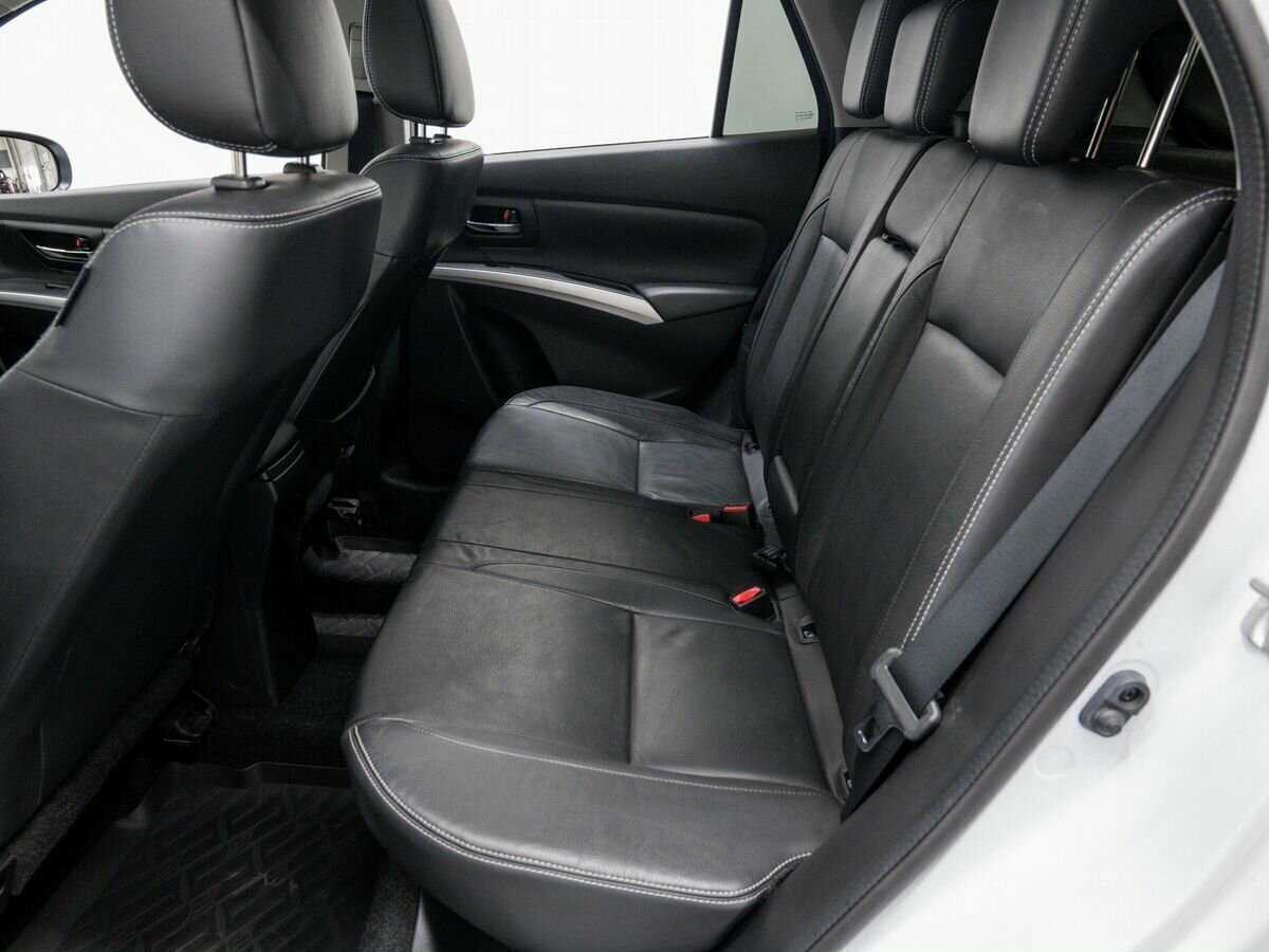 Suzuki SX4, 2014 Фото №12