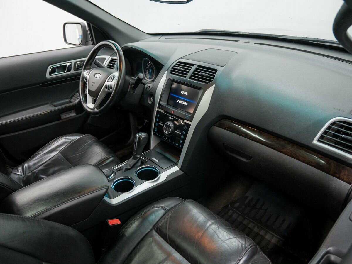 Ford Explorer, 2013 - 267 990 км. | Фото №7