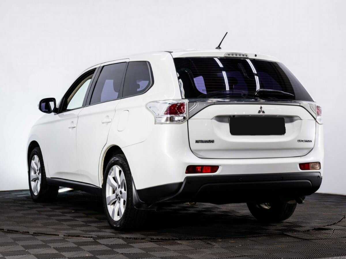 Mitsubishi Outlander, 2014 - 288 000 км. | Фото №4