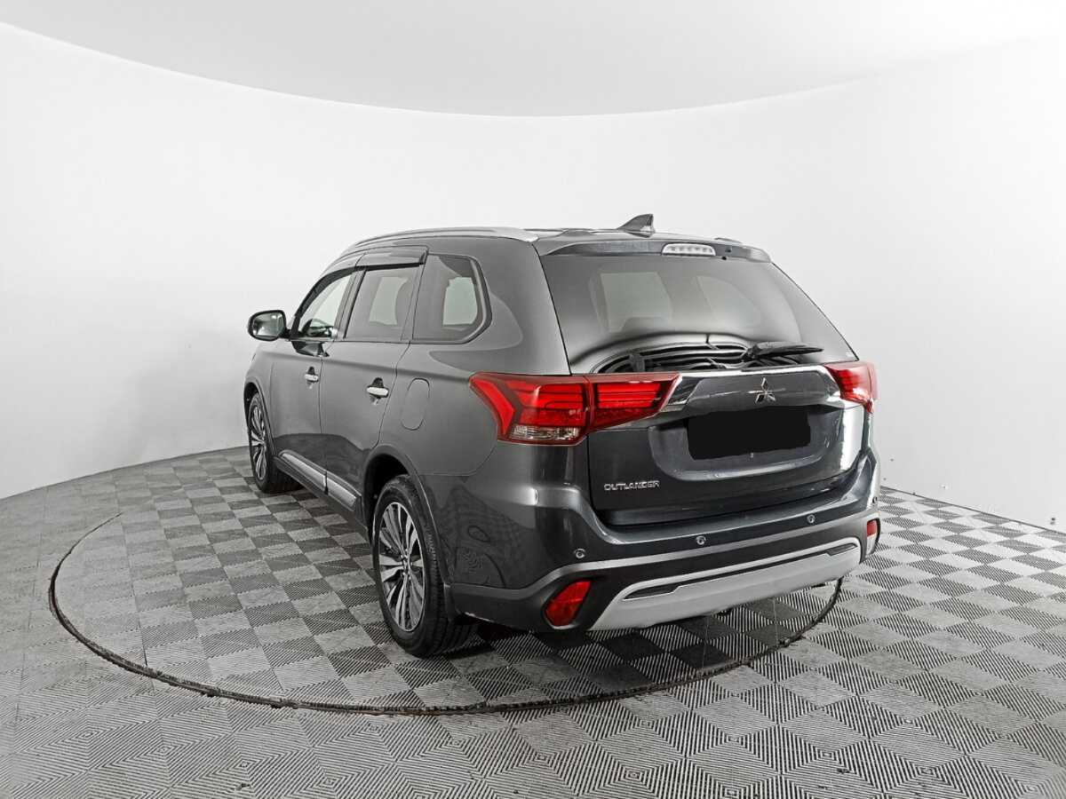 Mitsubishi Outlander, 2021 - 47 049 км. | Фото №7