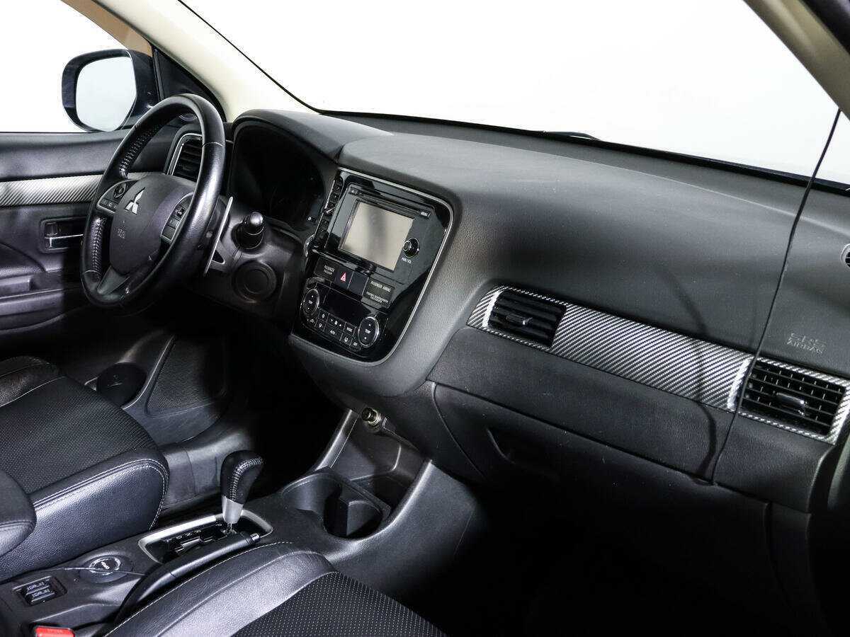 Mitsubishi Outlander, 2013 - 238 883 км. | Фото №7
