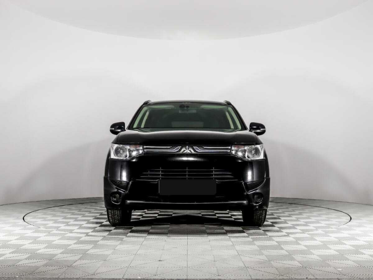 Mitsubishi Outlander, 2014 - 133 729 км. | Фото №2
