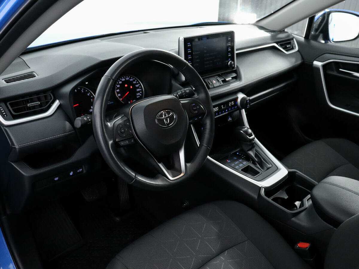 Toyota RAV4, 2021 - 89 382 км. | Фото №7