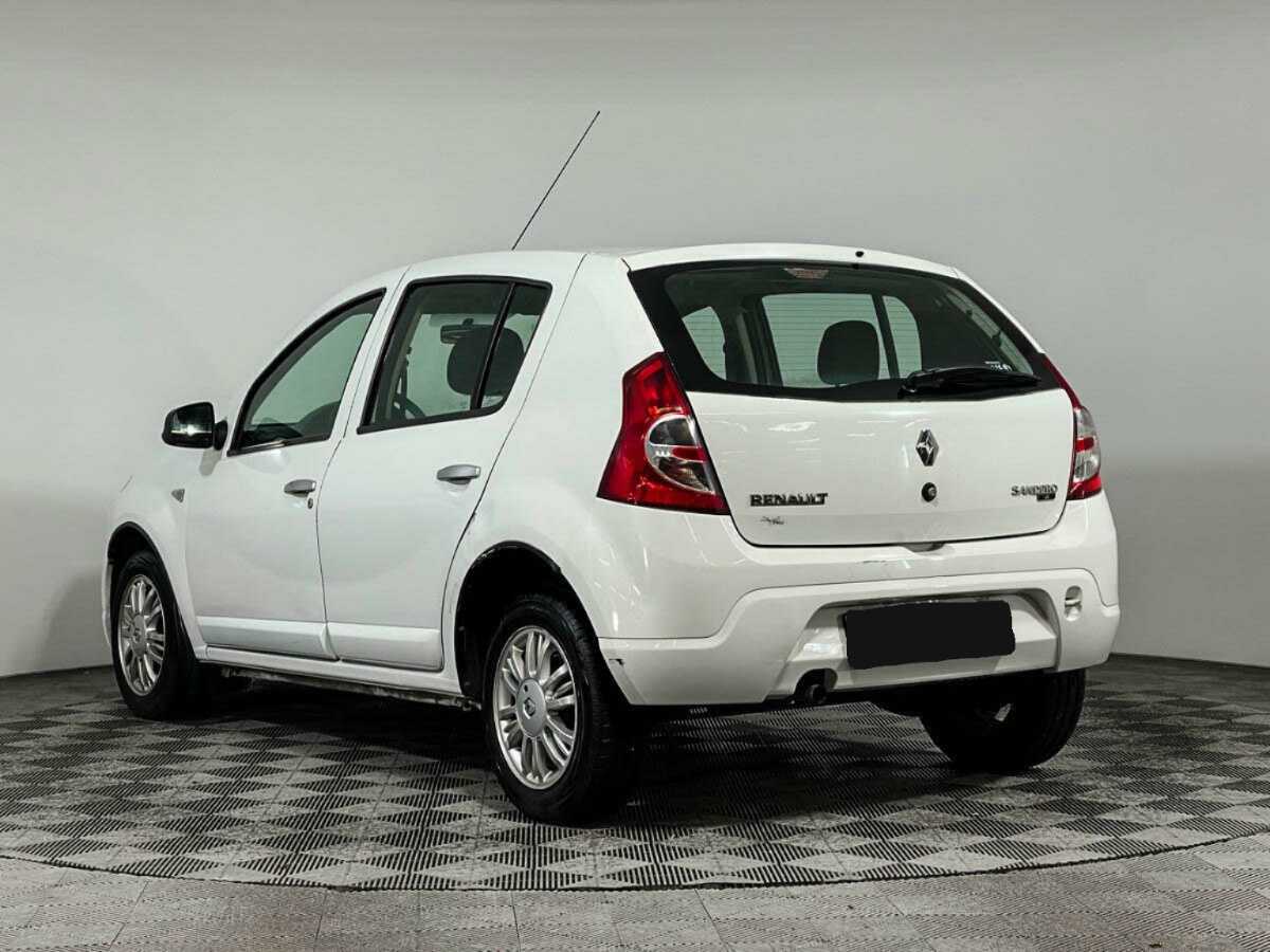 Renault Sandero, 2013 - 140 342 км. | Фото №5