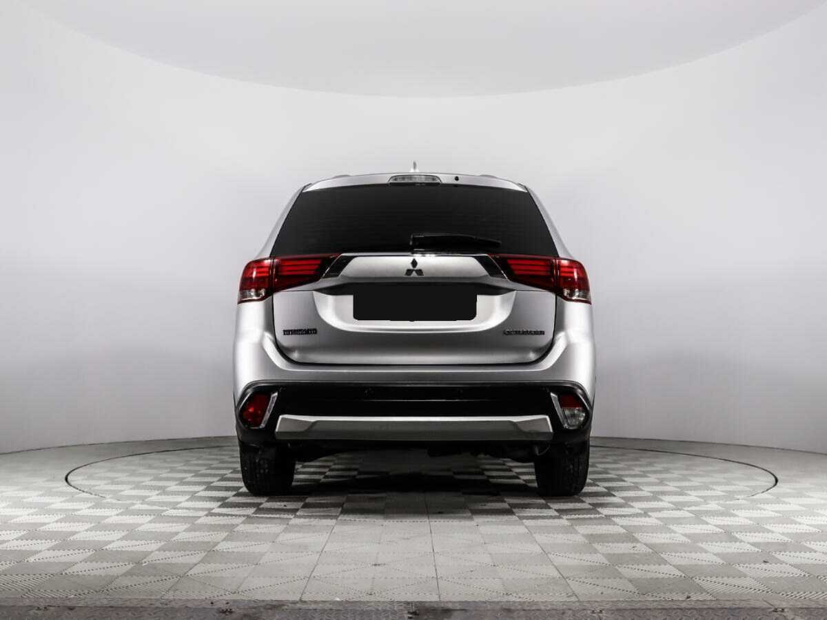 Mitsubishi Outlander, 2018 - 61 896 км. | Фото №6