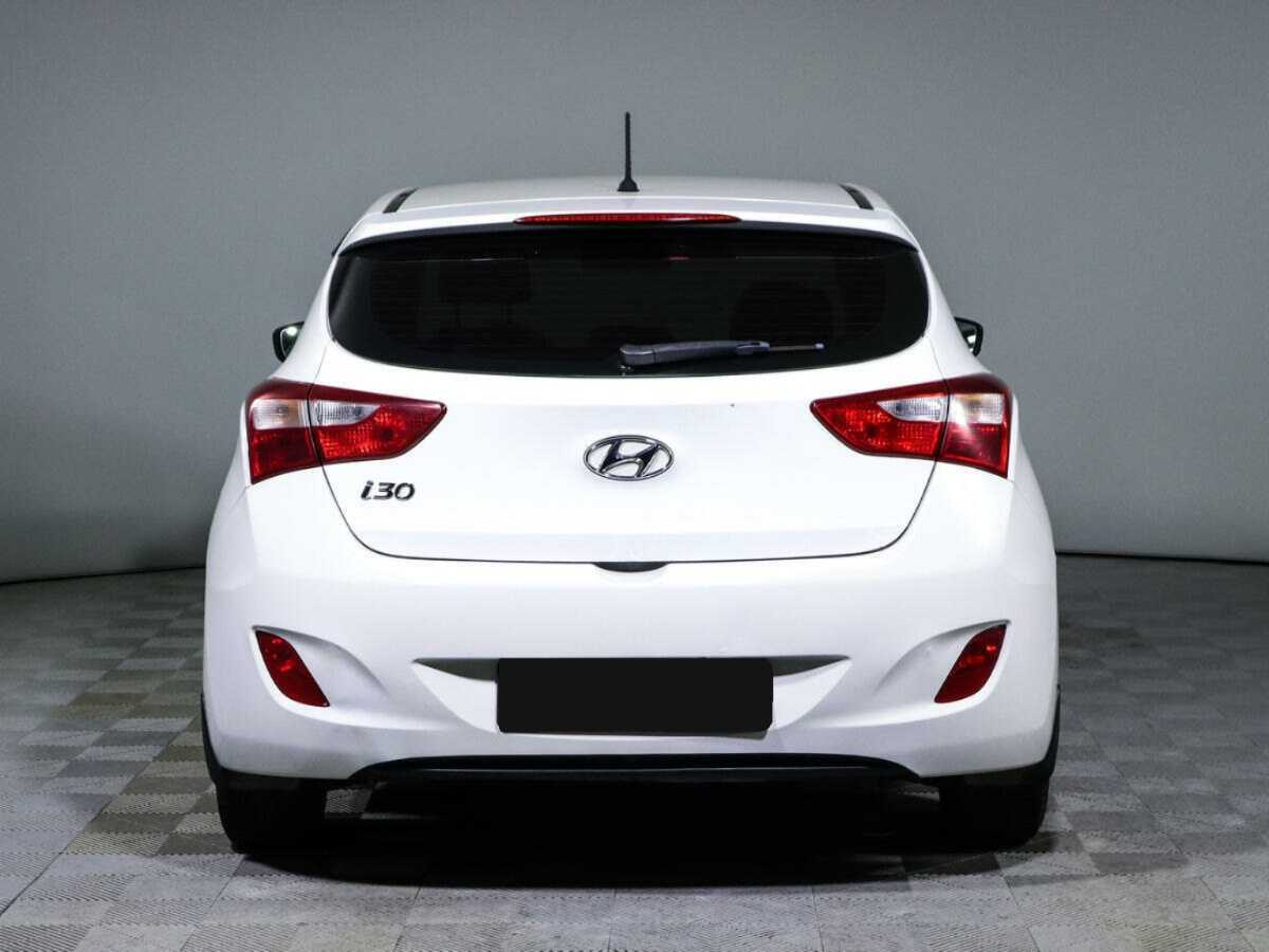 Hyundai i30, 2013 Фото №6