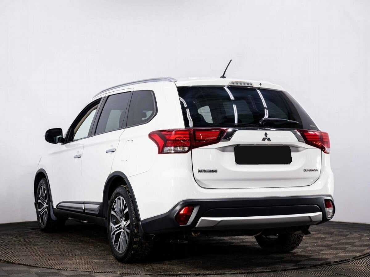Mitsubishi Outlander, 2016 - 176 533 км. | Фото №4