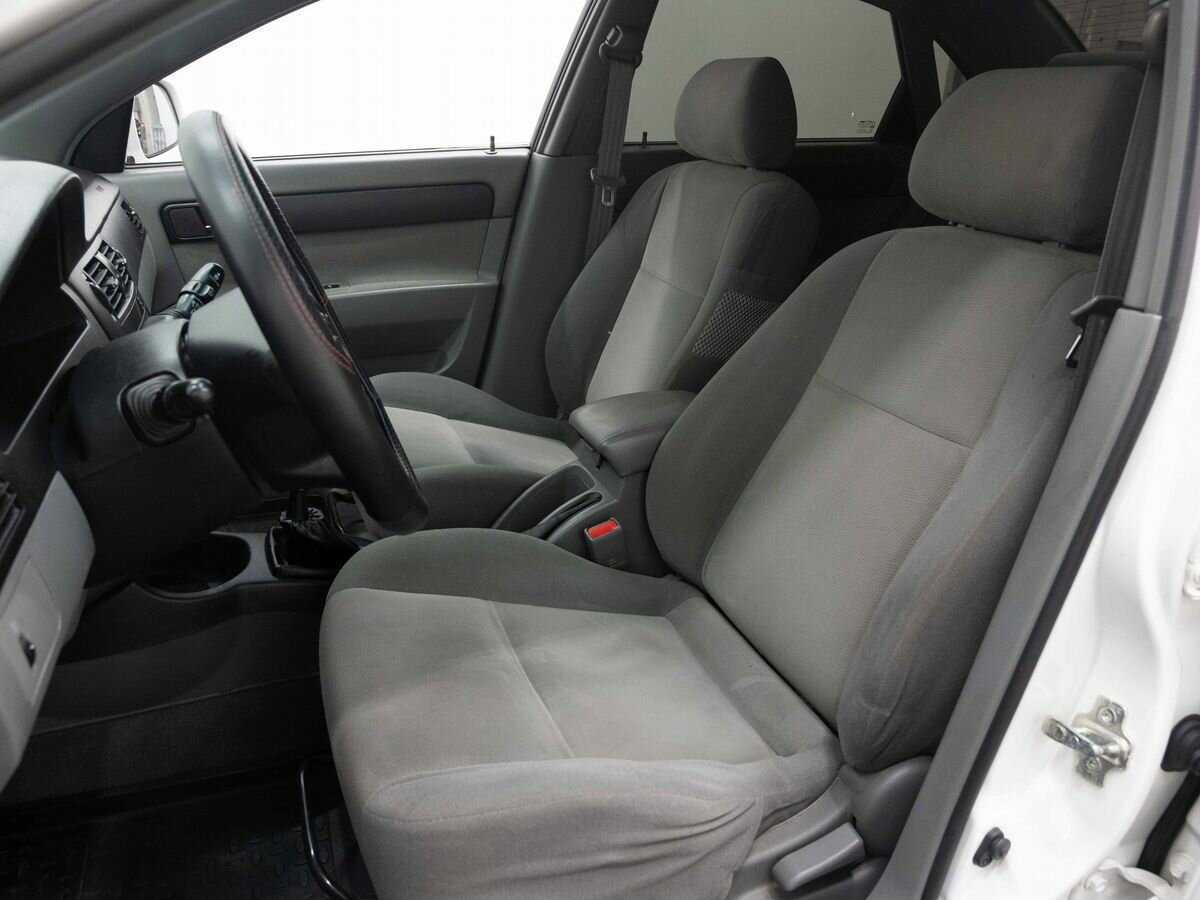 Daewoo Gentra, 2013 Фото №9