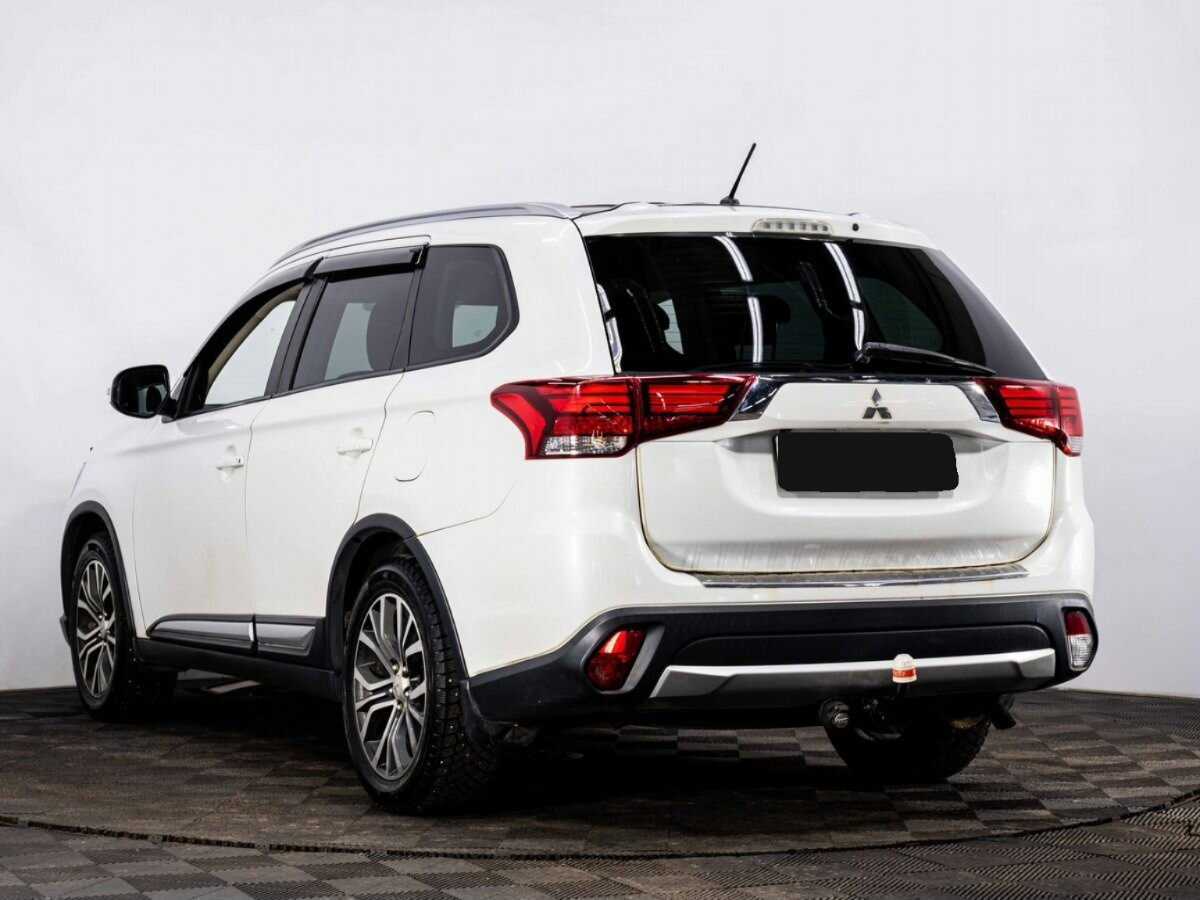 Mitsubishi Outlander, 2015 - 220 000 км. | Фото №4
