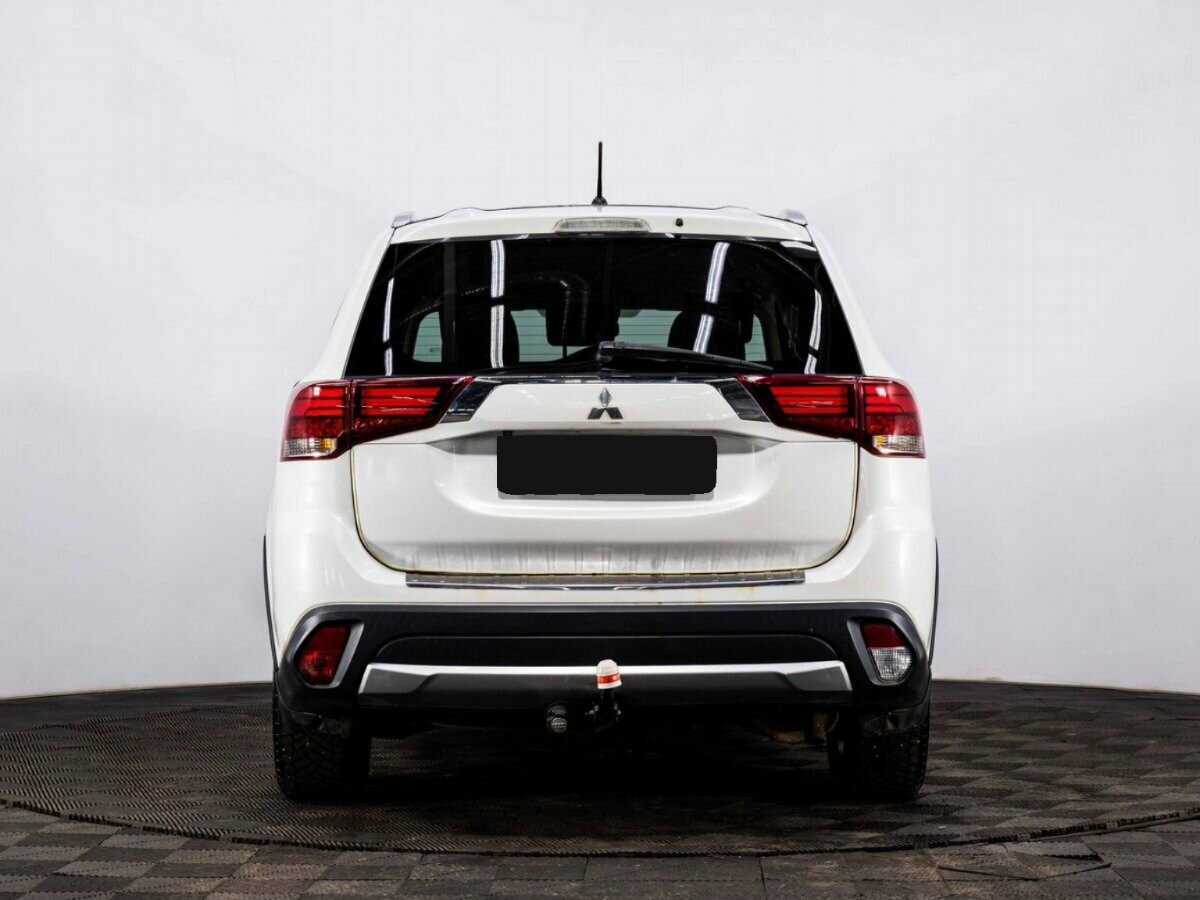 Mitsubishi Outlander, 2015 - 220 000 км. | Фото №5