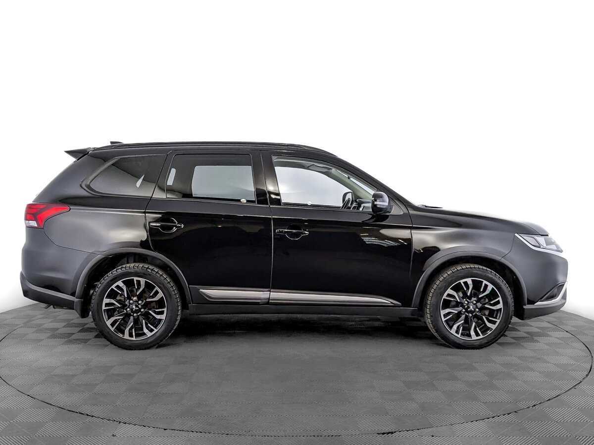Mitsubishi Outlander, 2021 - 133 519 км. | Фото №4