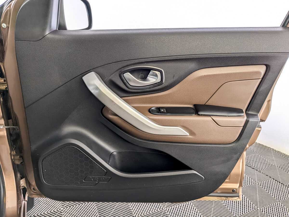 Lada (ВАЗ) XRAY, 2017 Фото №24