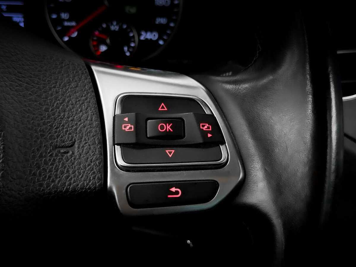 Volkswagen Tiguan, 2016 Фото №26