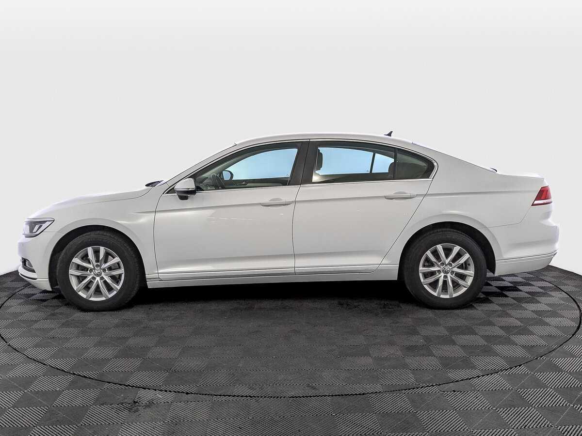 Volkswagen Passat, 2019 - 43 971 км. | Фото №8