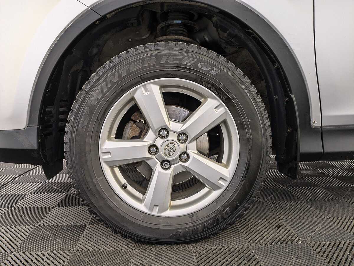 Toyota RAV4, 2013 Фото №12