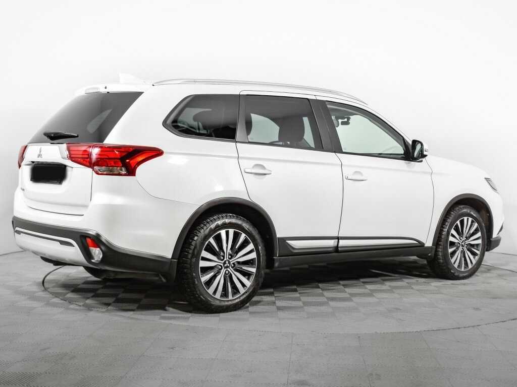 Mitsubishi Outlander, 2020 - 34 850 км. | Фото №5