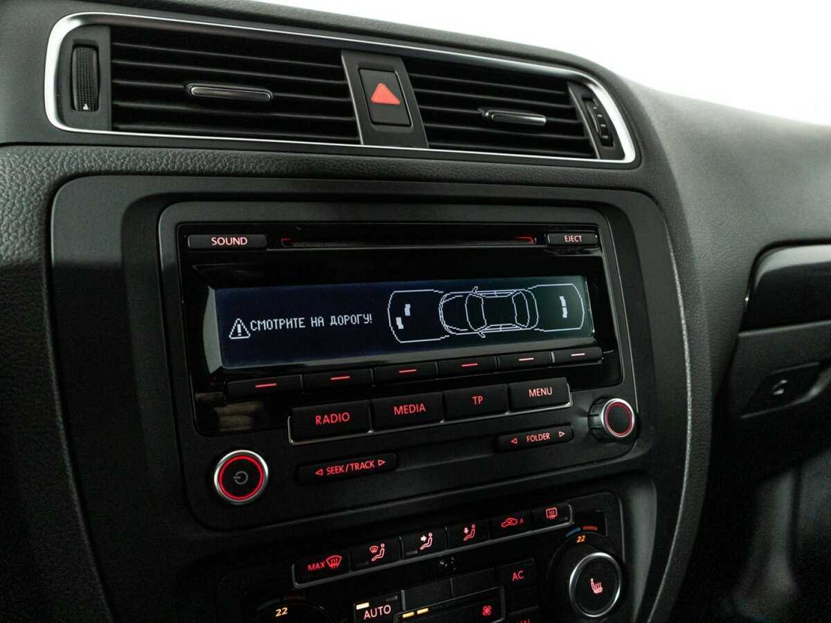 Volkswagen Jetta, 2012 Фото №15