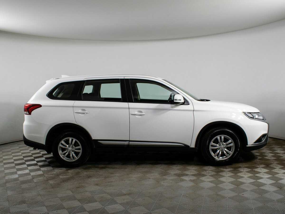 Mitsubishi Outlander, 2020 - 103 645 км. | Фото №4