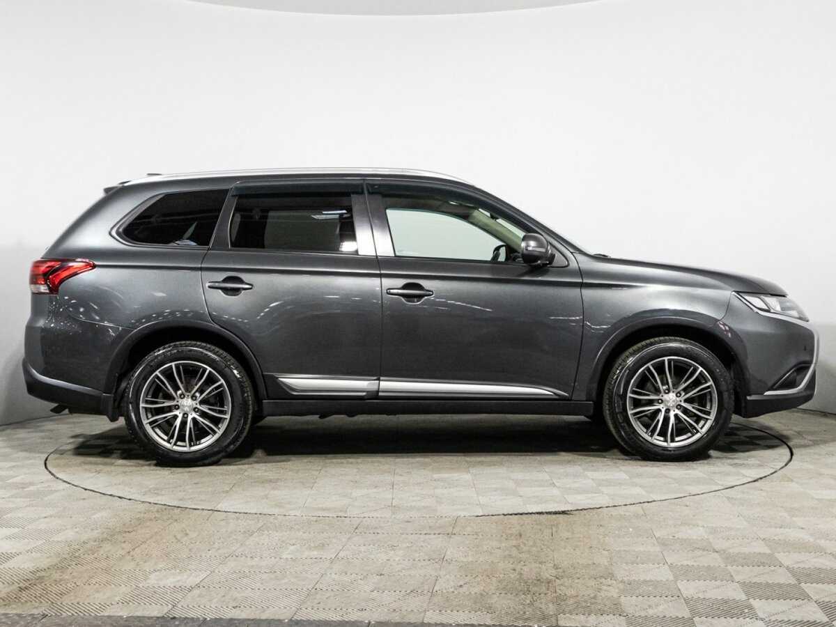 Mitsubishi Outlander, 2019 - 69 248 км. | Фото №4