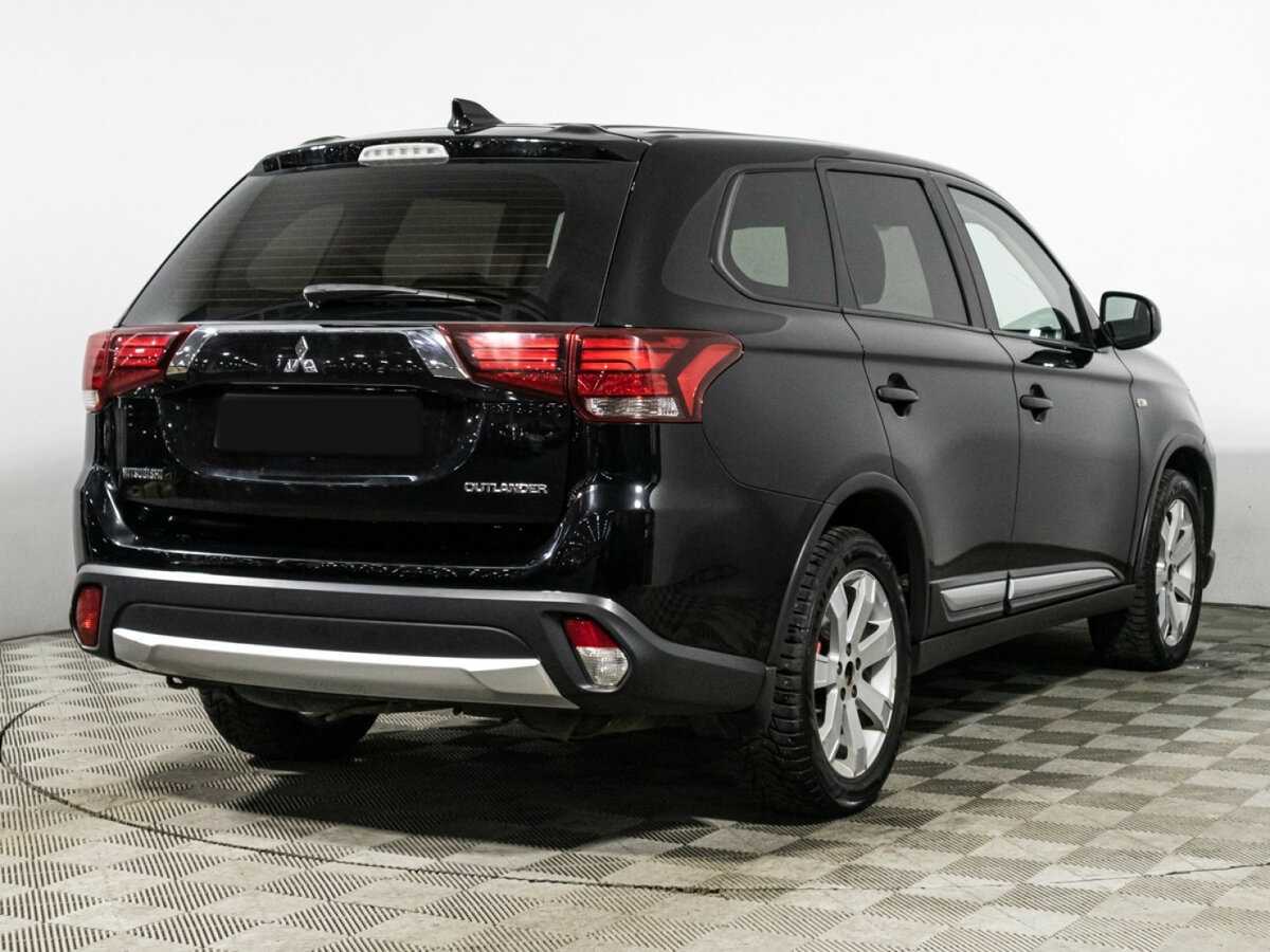 Mitsubishi Outlander, 2018 - 122 146 км. | Фото №5